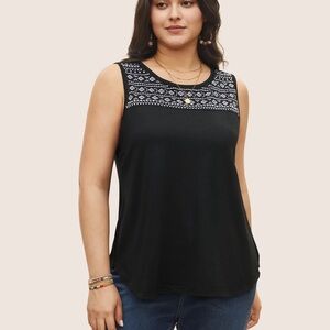 BloomChic Bandana Geometric Embroidered Tank Top us12